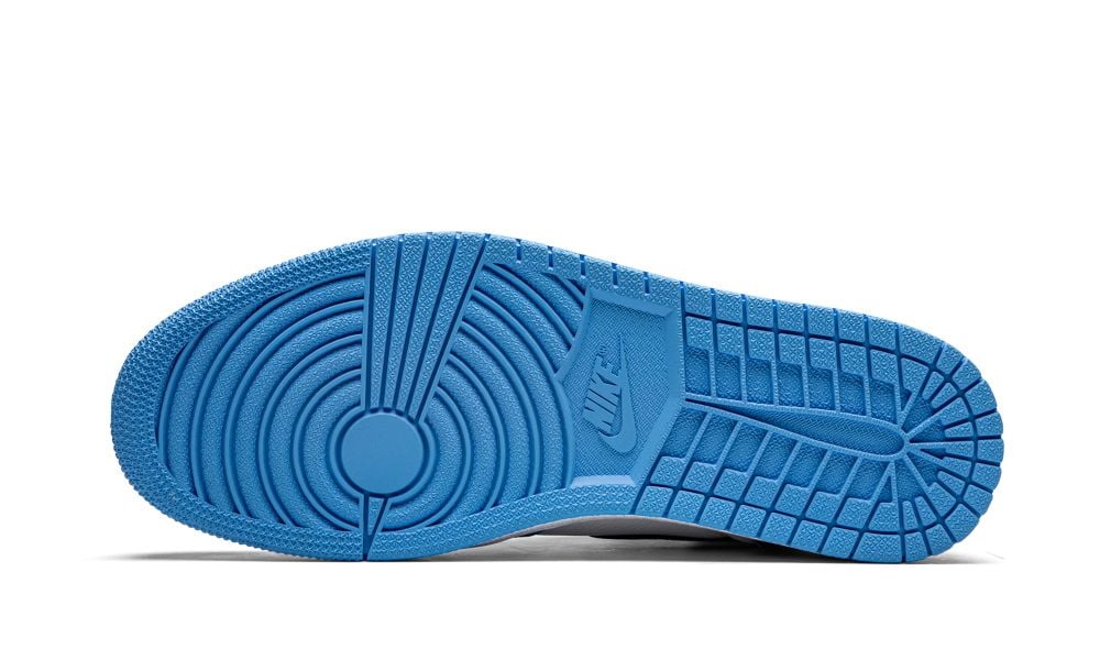 Air Jordan 1 Retro High OG "University Blue"