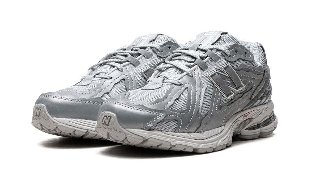 1906D "PROTECTION PACK - SILVER METALLIC"