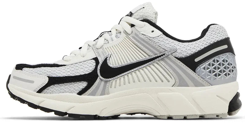 Nike Zoom Vomero 5 Photon Dust Black