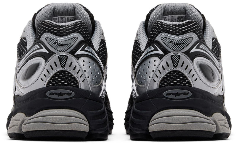 Saucony ProGrid Omni 9 Black Silver Grey