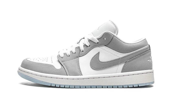 WMNS AIR JORDAN 1 LOW "White / Wolf Grey"