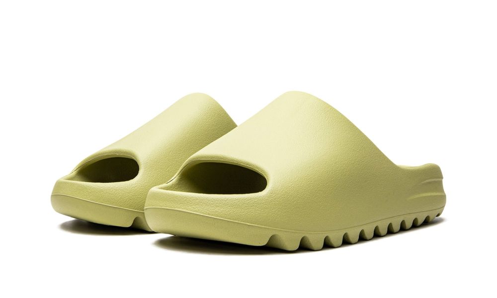 Yeezy Slide "Resin 2022"