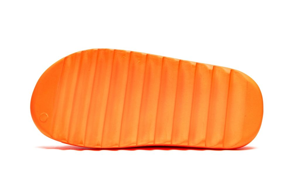 Yeezy Slides "Enflame Orange"