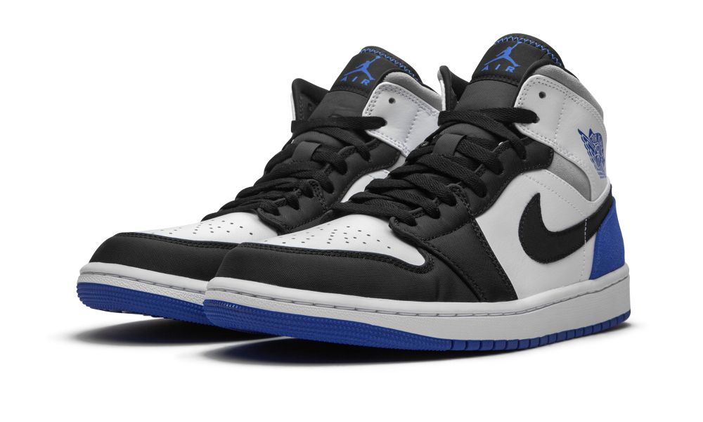 Air Jordan 1 Mid SE "Game Royal Black Toe"