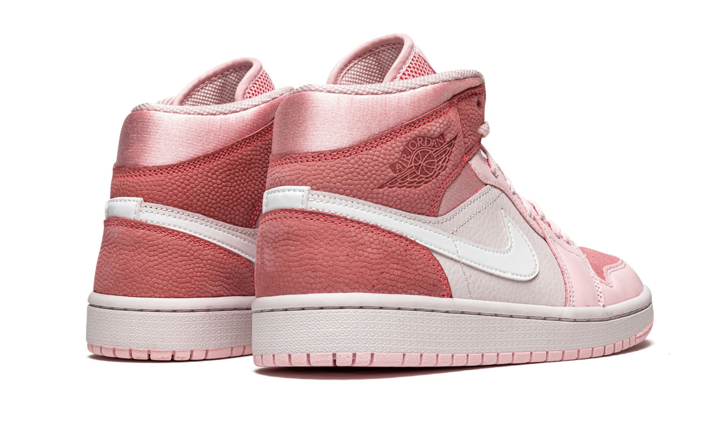 Air Jordan 1 Mid WMNS "Digital Pink"