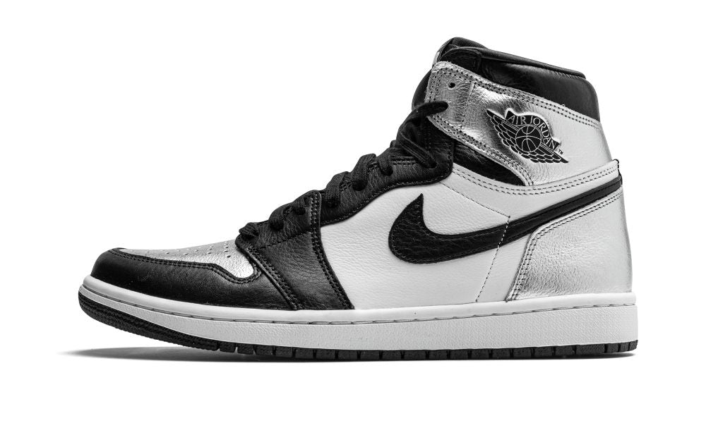 AIR JORDAN 1 RETRO HIGH OG WMNS "Silver Toe"