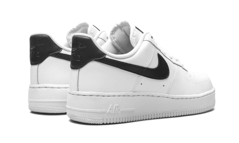 AIR FORCE 1 LO MNS WMNS "White / Black"