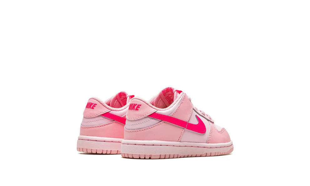 Nike Dunk Low 'Triple Pink