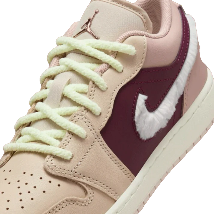 Nike Air Jordan 1 Low SE Fur Swoosh (GS)