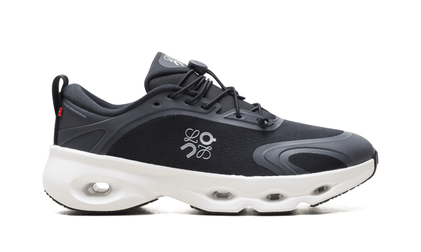 On running Cloudsolo "LOEWE - Black White"