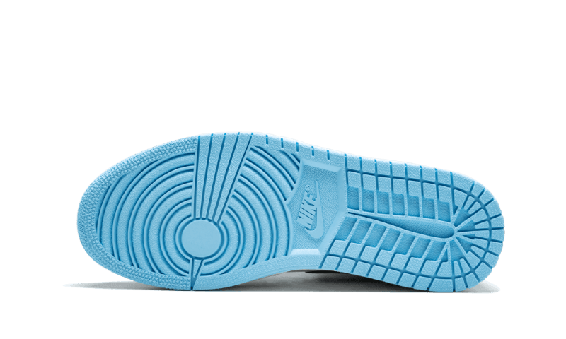 Air Jordan 1 Mid UNC Patent Leather (Kids) – Stylish & Comfortable Shoes