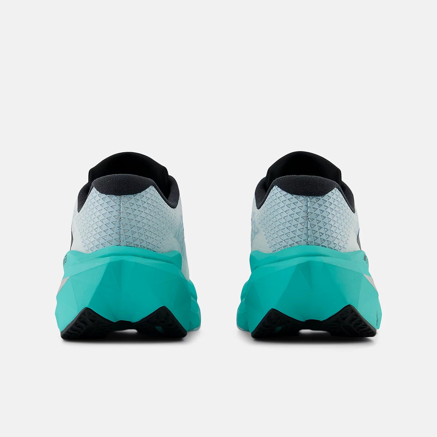 FuelCell SuperComp Trainer v3 chaussures